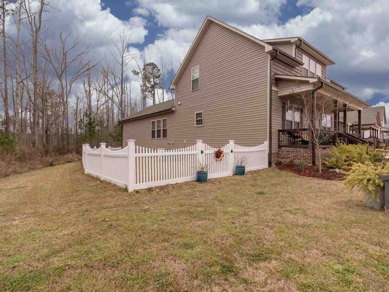 34 Hanford Dr, Clayton, NC 27527