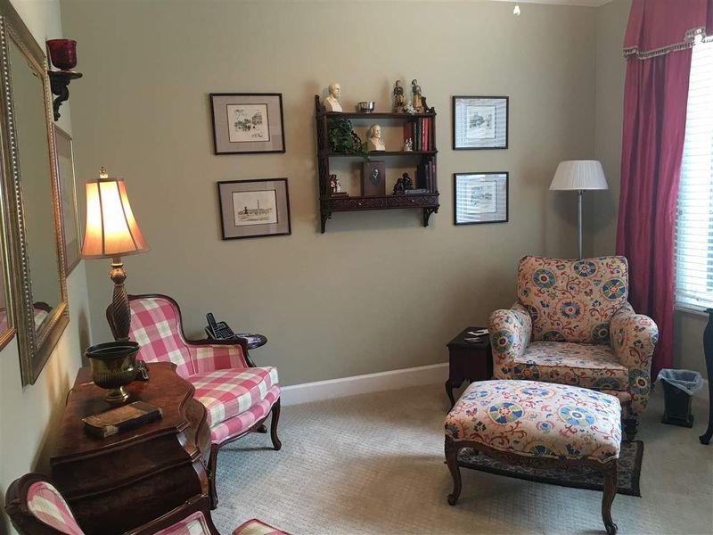 34 Innisfree Dr, Durham, NC 27707