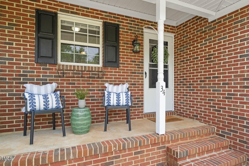 34 Johnston St, Pittsboro, NC 27312