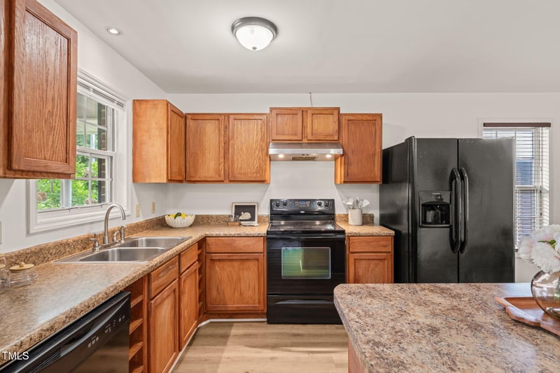 34 Johnston St, Pittsboro, NC 27312