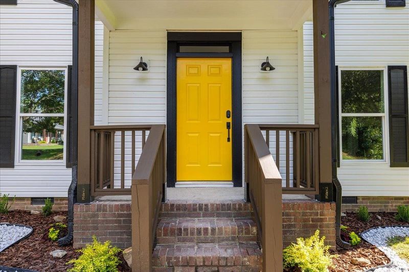 34 Lamb Ct, Durham, NC 27712
