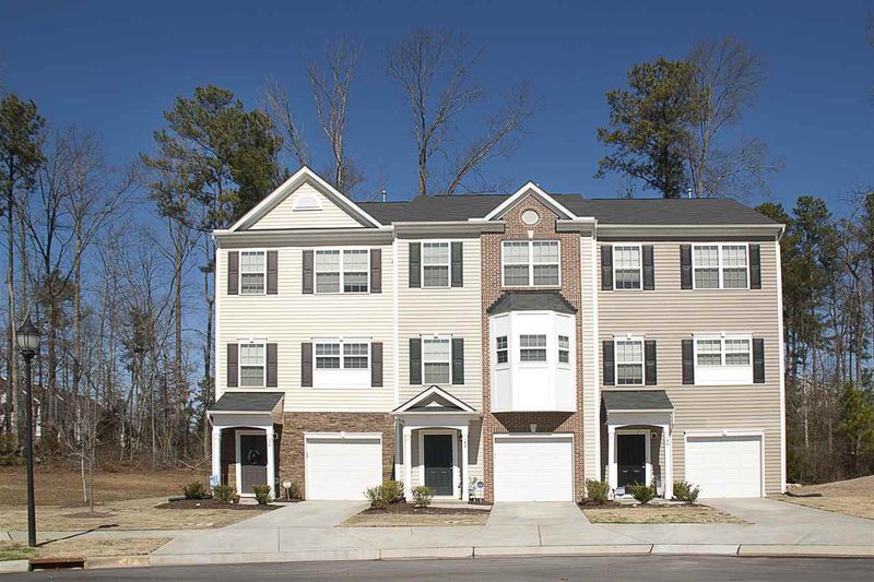 34 Mulberry Ct, Durham, NC 27713
