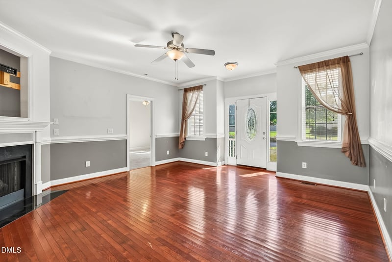 34 Overby Ct, Fuquay Varina, NC 27526