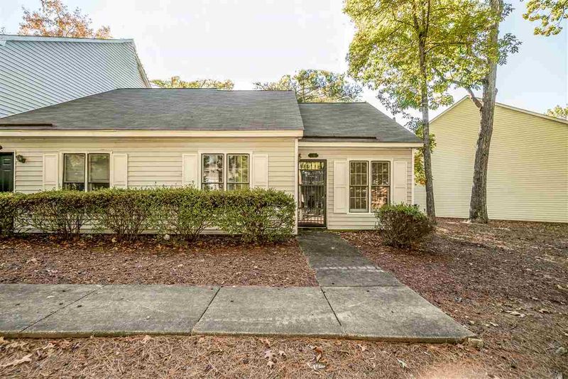 34 Riverwalk Ter, Durham, NC 27704