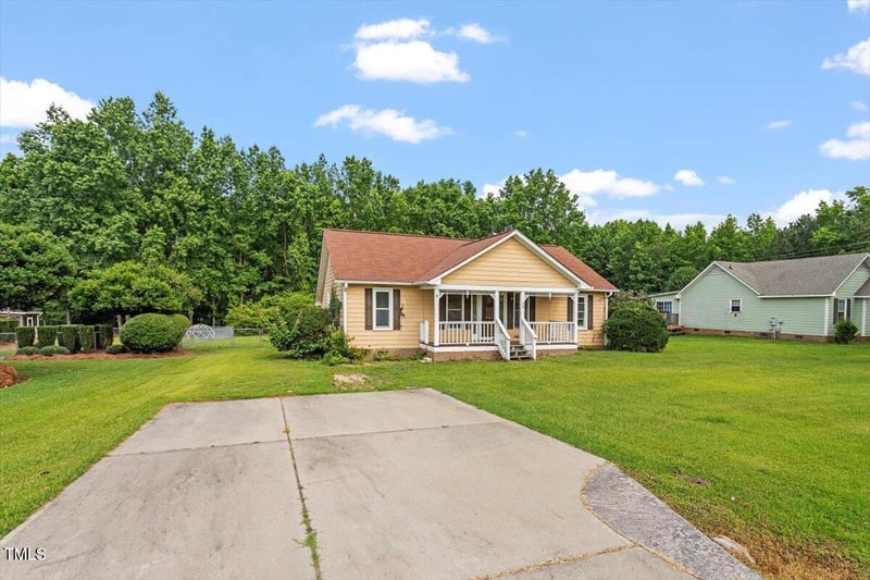 34 Scotts Creek Rn, Angier, NC 27501