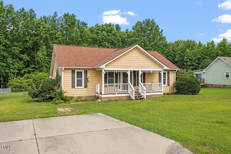 34 Scotts Creek Rn, Angier, NC 27501
