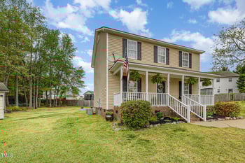 34 Stuart Dr, Benson, NC 27504
