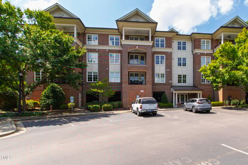 340 Allister Dr #105, Raleigh, NC 27609