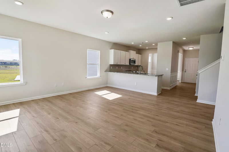 340 Ambassador Dr, Clayton, NC 27520