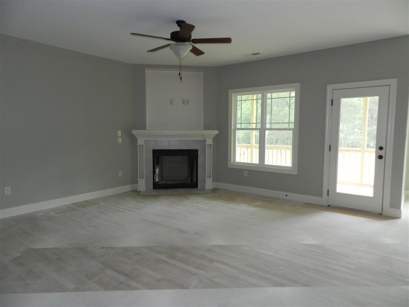 340 Brazil Nut Ln, Smithfield, NC 27577