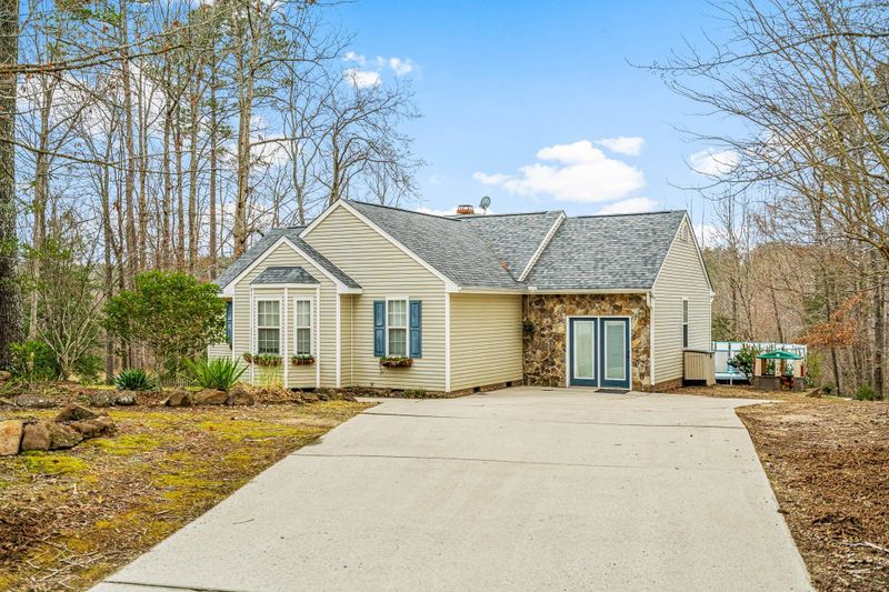 340 Cherrylaurel Dr, Youngsville, NC 27596