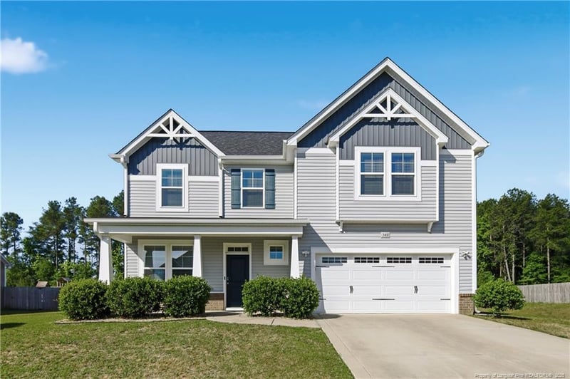 340 Gadson Dr, Hope Mills, NC 28348