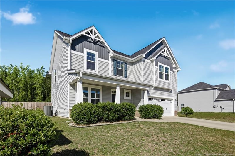 340 Gadson Dr, Hope Mills, NC 28348