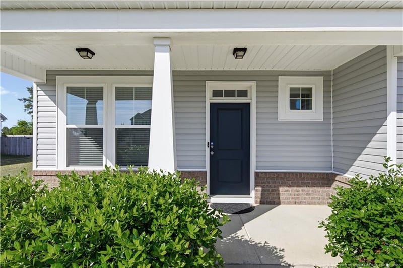 340 Gadson Dr, Hope Mills, NC 28348