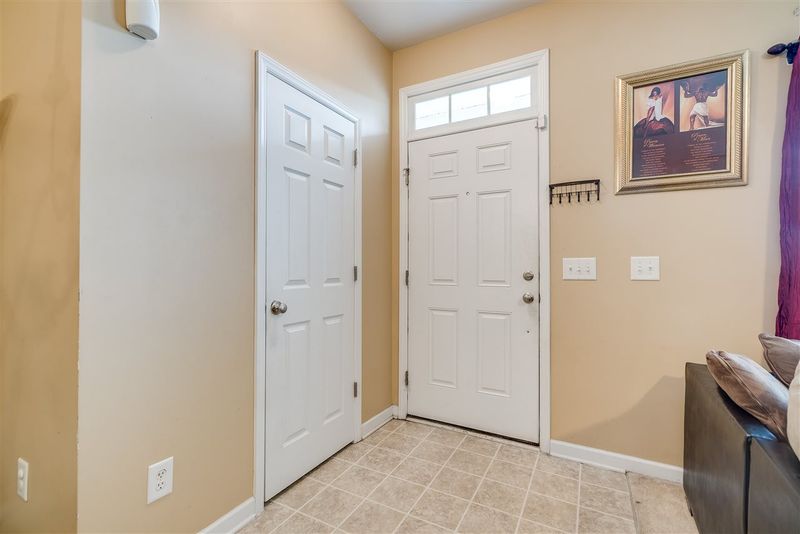 340 Gilman Ln #103, Raleigh, NC 27610