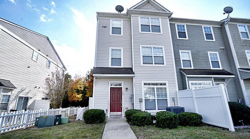 340 Gilman Ln #105, Raleigh, NC 27610