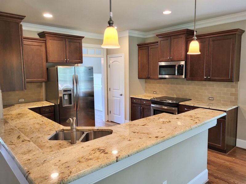 340 Marlowe Dr, Youngsville, NC 27596