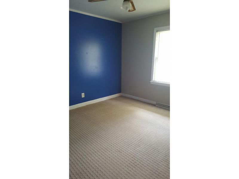 340 Meadowbrook Dr, Burlington, NC 27217