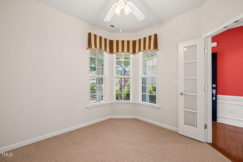 340 Orbison Dr, Cary, NC 27519