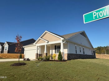 340 Providence Creek Dr, Fuquay Varina, NC 27526