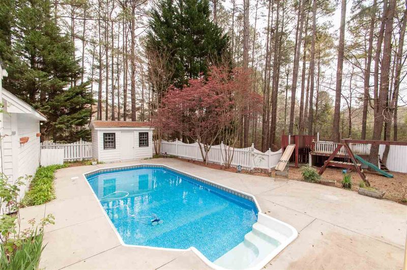 340 Sandhurst Rd, Raleigh, NC 27615