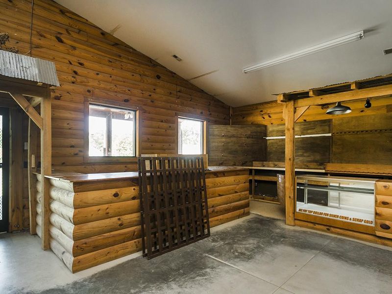 340 Trollingwood Rd, Haw River, NC 27258