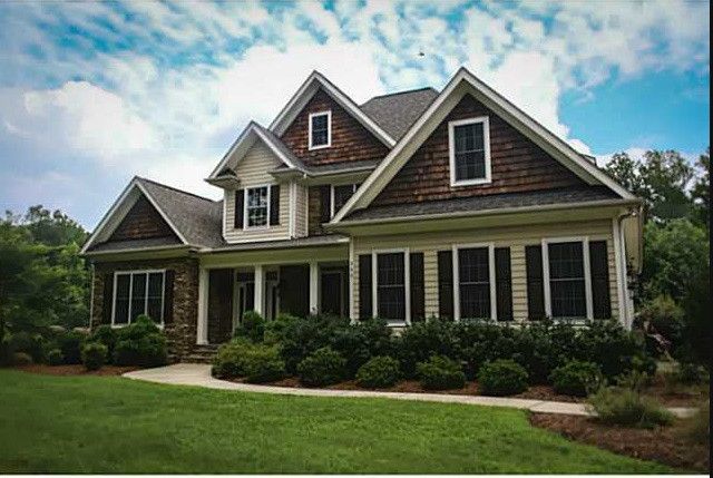 340 Valley Meadow Dr, Chapel Hill, NC 27516