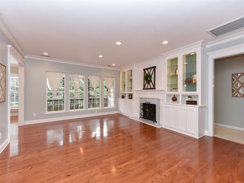 3400 Great Bear Ln, Raleigh, NC 27614