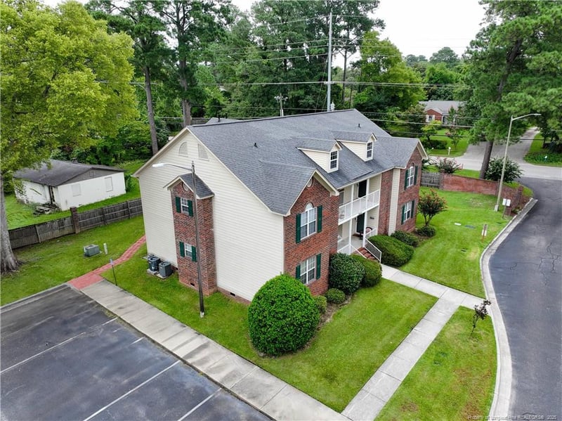 3400 Lainey Ln #D, Fayetteville, NC 28314
