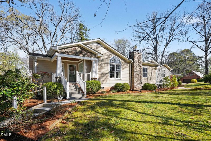 3400 Octavia St, Raleigh, NC 27606