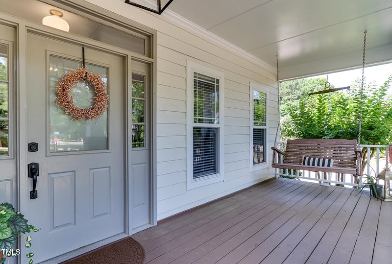 3400 Suncrest Village Ln, Raleigh, NC 27616