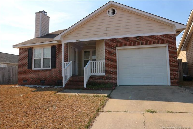 3400 Winesap Rd, Hope Mills, NC 28348