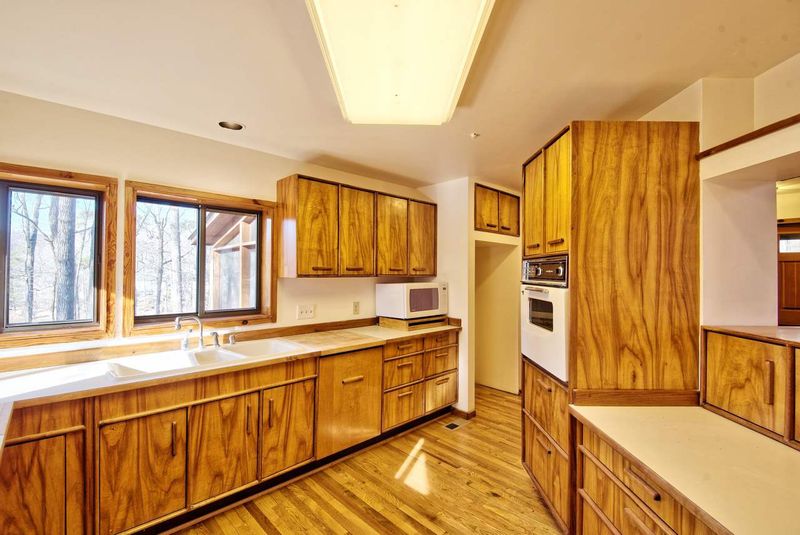 3401 Carriage Trl, Hillsborough, NC 27278