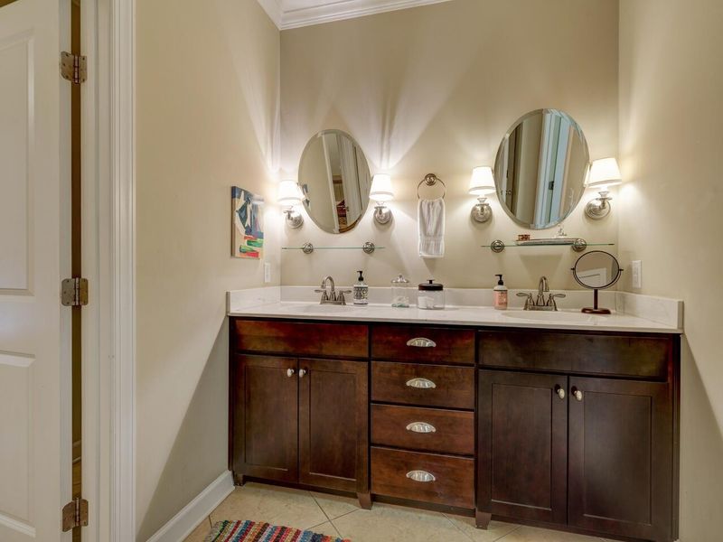 3401 Fairhill Dr, Raleigh, NC 27612