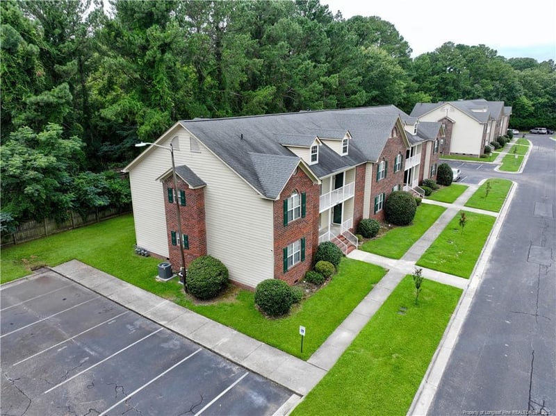 3401 Lainey Ln #D, Fayetteville, NC 28314
