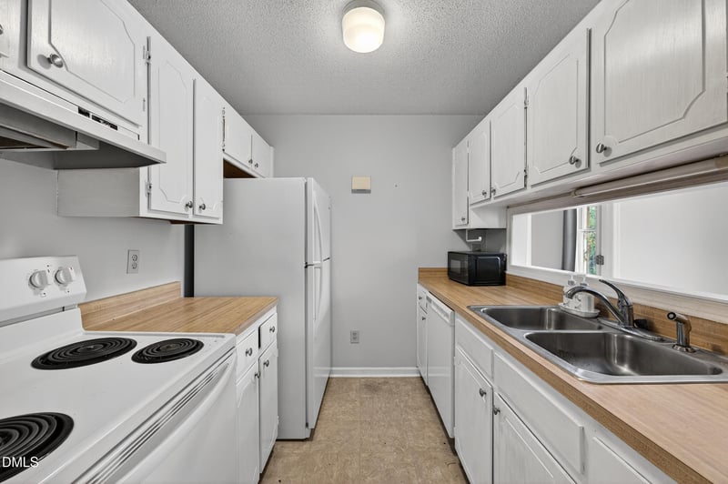 3401 Mill Rn, Raleigh, NC 27612