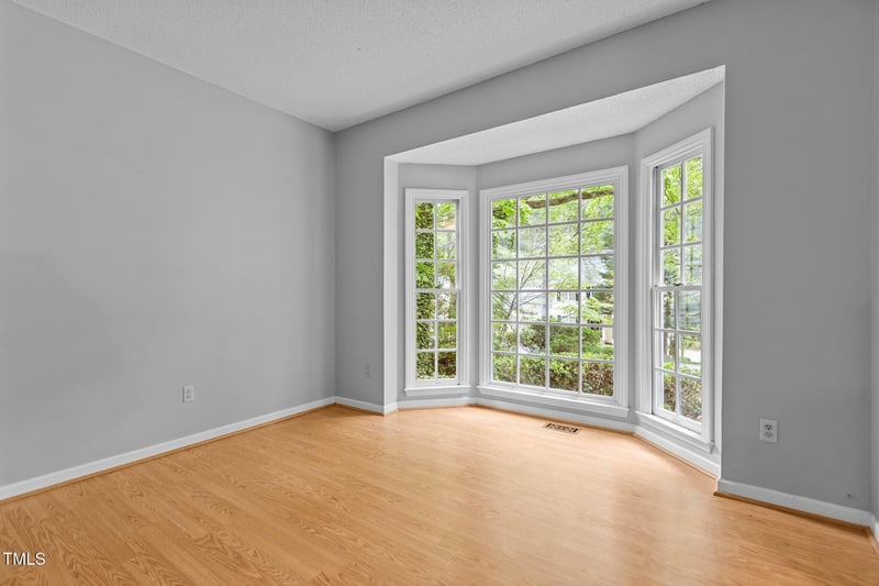 3401 Scotch Dr, Raleigh, NC 27616