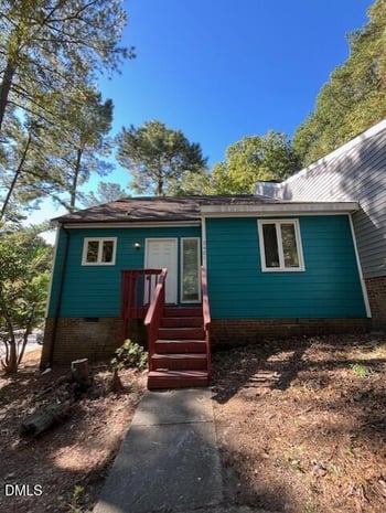 3401 Whitford Ct, Raleigh, NC 27606