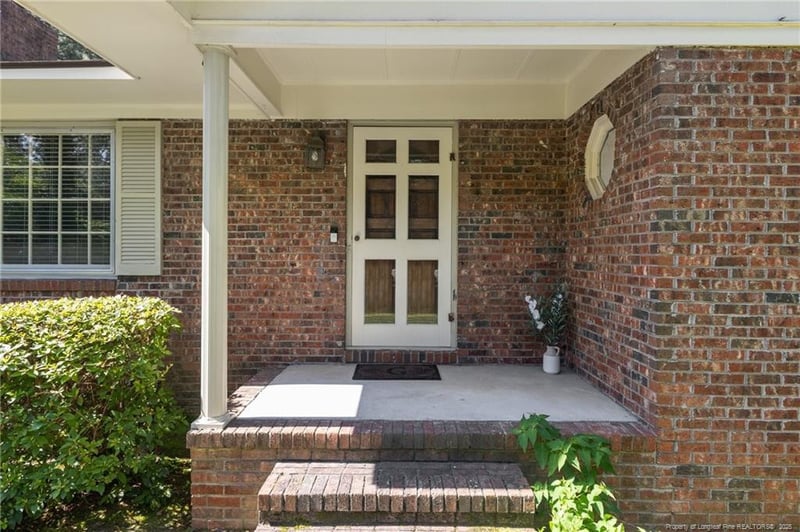 3402 Wipperwill Dr, Fayetteville, NC 28306