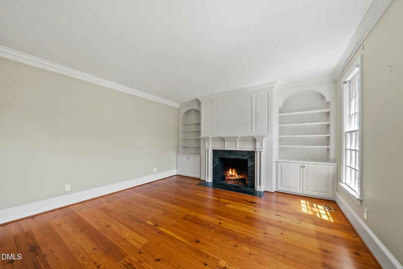 3403 Alamance Dr, Raleigh, NC 27609
