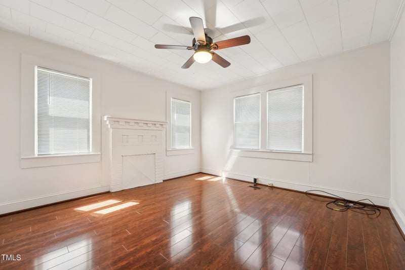 3403 Davis St, Hope Mills, NC 28348