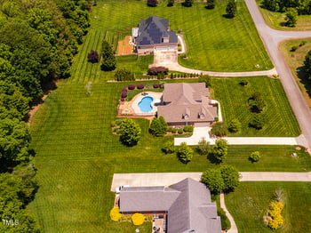 3403 Raccoon Run Dr, Burlington, NC 27215