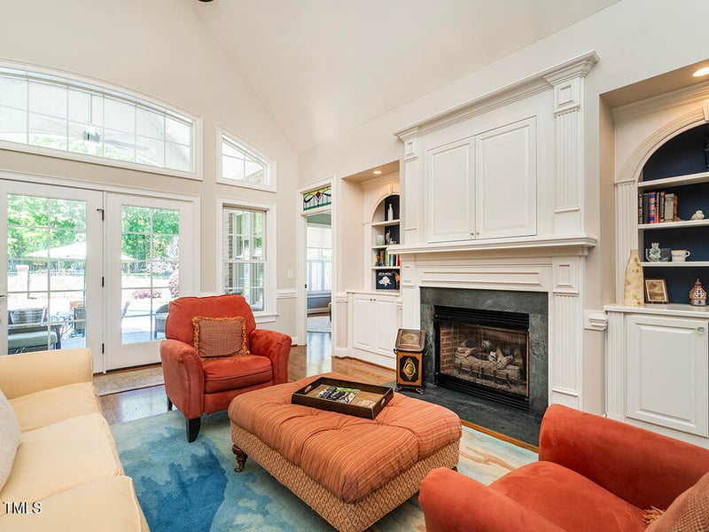 3403 Raccoon Run Dr, Burlington, NC 27215