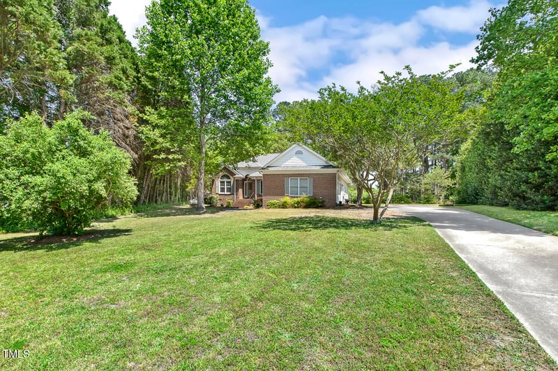 3404 Apple Meadow Dr, Fuquay Varina, NC 27526