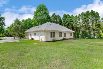 3404 Apple Meadow Dr, Fuquay Varina, NC 27526