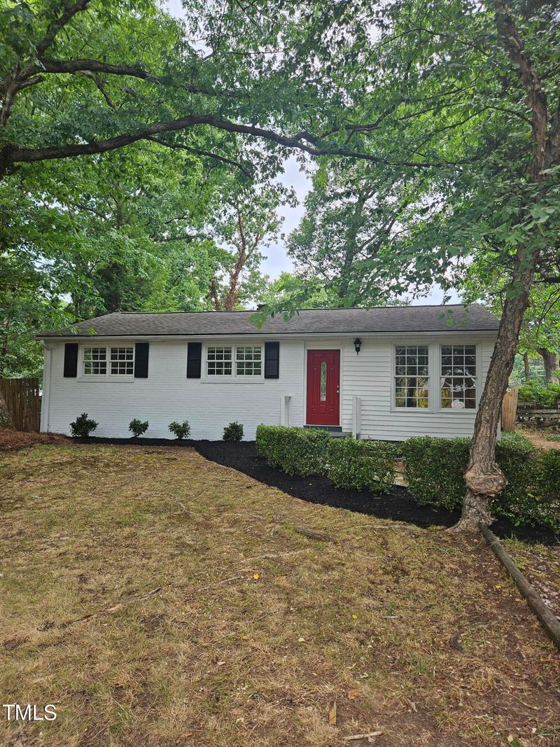 3404 Sioux Dr, Raleigh, NC 27609