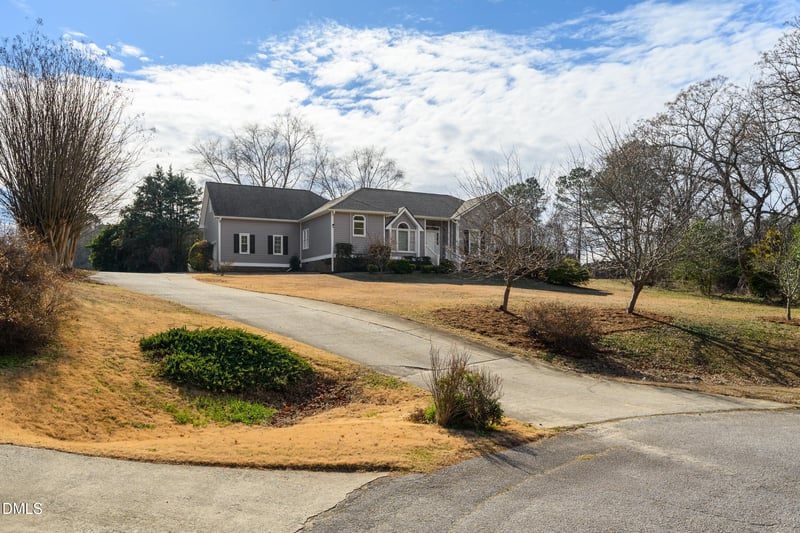 3405 Apple Meadow Dr, Fuquay Varina, NC 27526