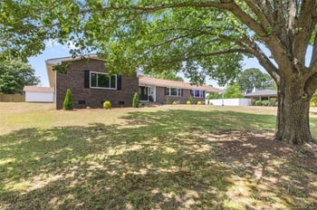 3405 Florida Dr, Fayetteville, NC 28311