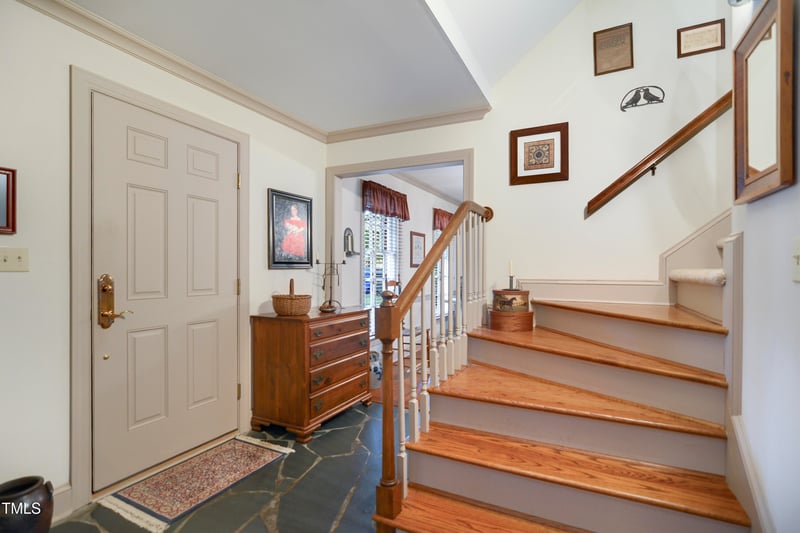 3405 Huckabay Cir, Raleigh, NC 27612