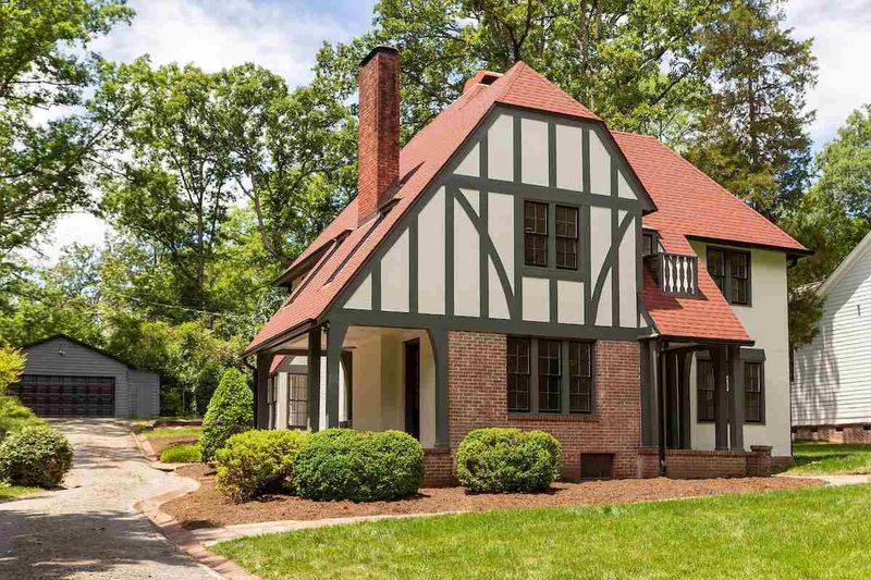 3406 Dover Rd, Durham, NC 27707